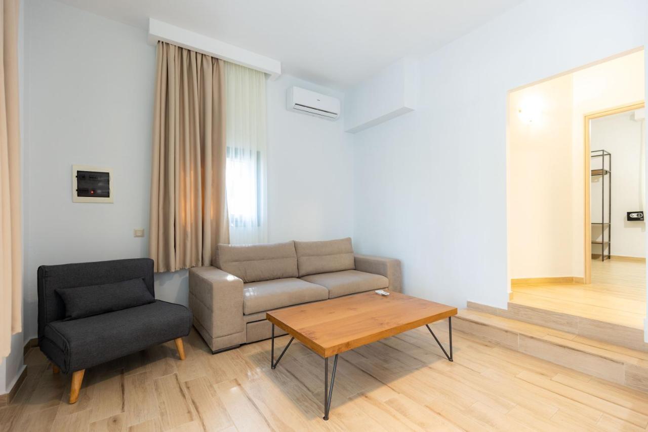 Casa Luxury Suites Paliouri Exteriör bild