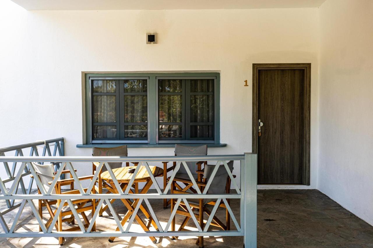 Casa Luxury Suites Paliouri Exteriör bild
