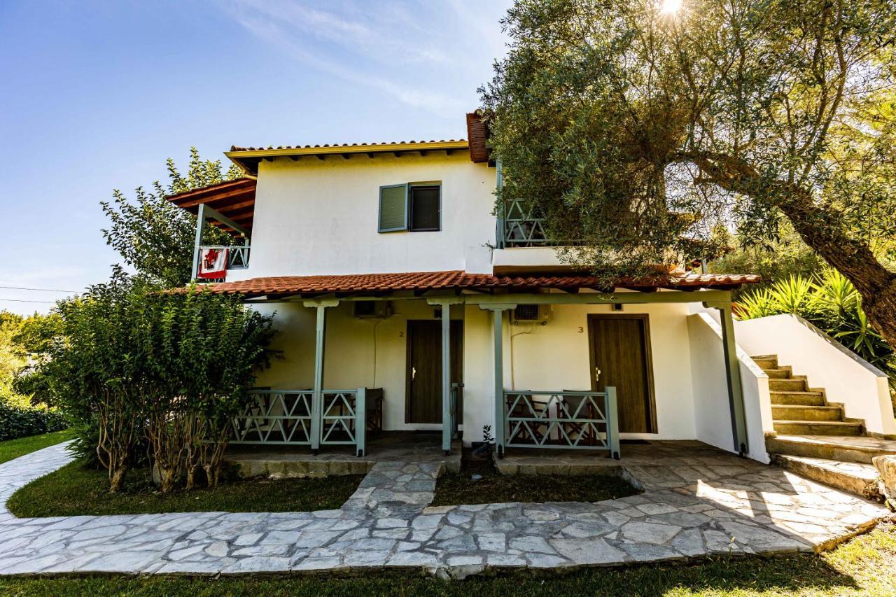 Casa Luxury Suites Paliouri Exteriör bild