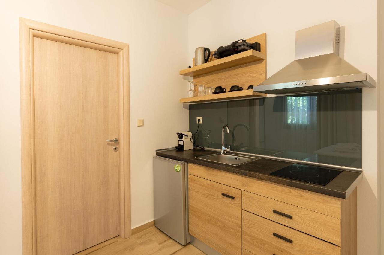 Casa Luxury Suites Paliouri Exteriör bild
