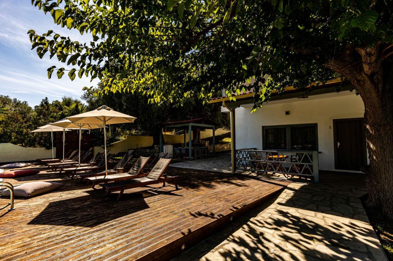 Casa Luxury Suites Paliouri Exteriör bild