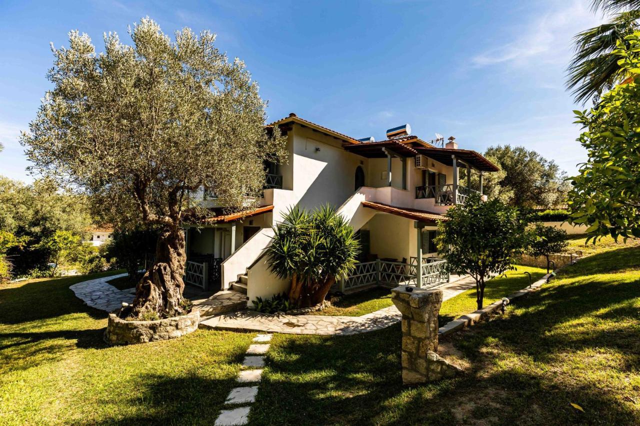Casa Luxury Suites Paliouri Exteriör bild